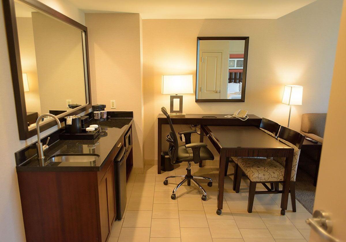 Embassy Suites Ontario - Airport Εξωτερικό φωτογραφία