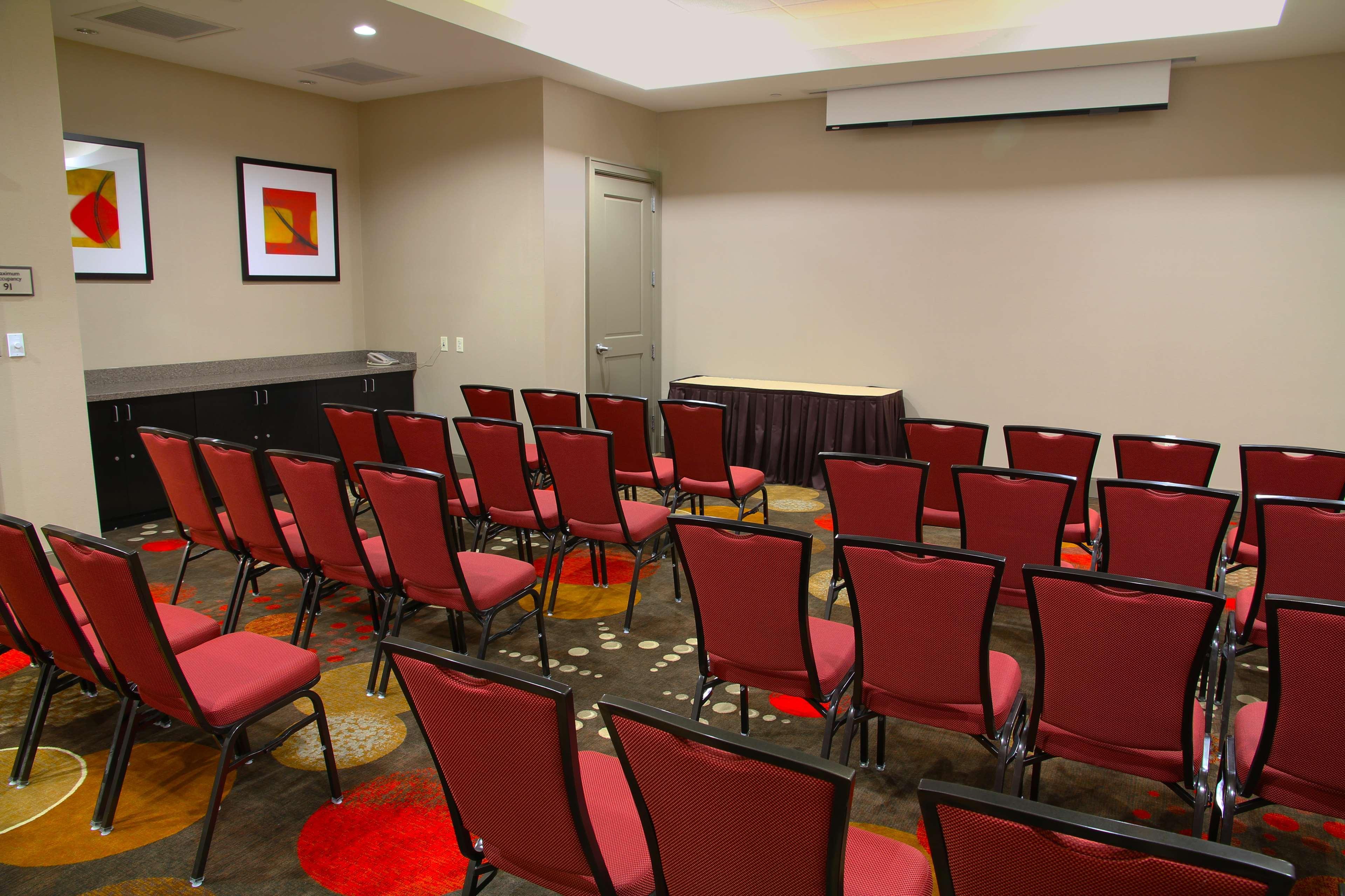 Embassy Suites Ontario - Airport Επιχειρήσεις φωτογραφία