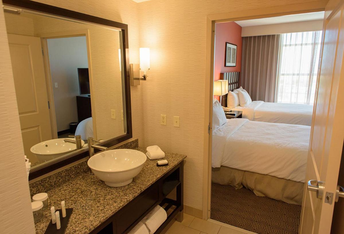 Embassy Suites Ontario - Airport Εξωτερικό φωτογραφία